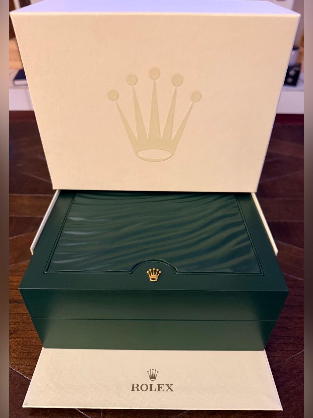 Rolex Dark Green Watch Presentation Box With Gold Emblem